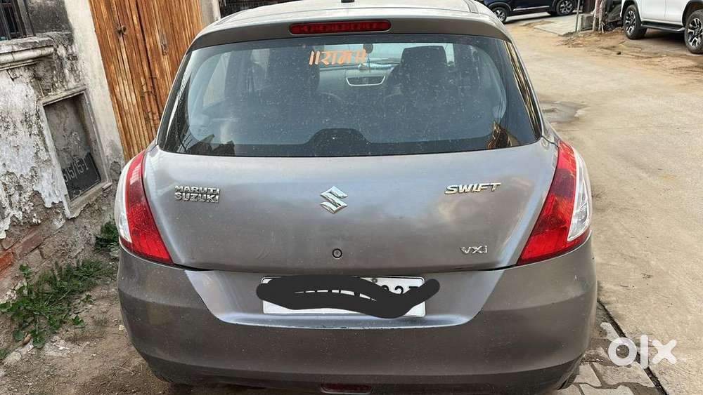 Swift 2014 Petrol Car