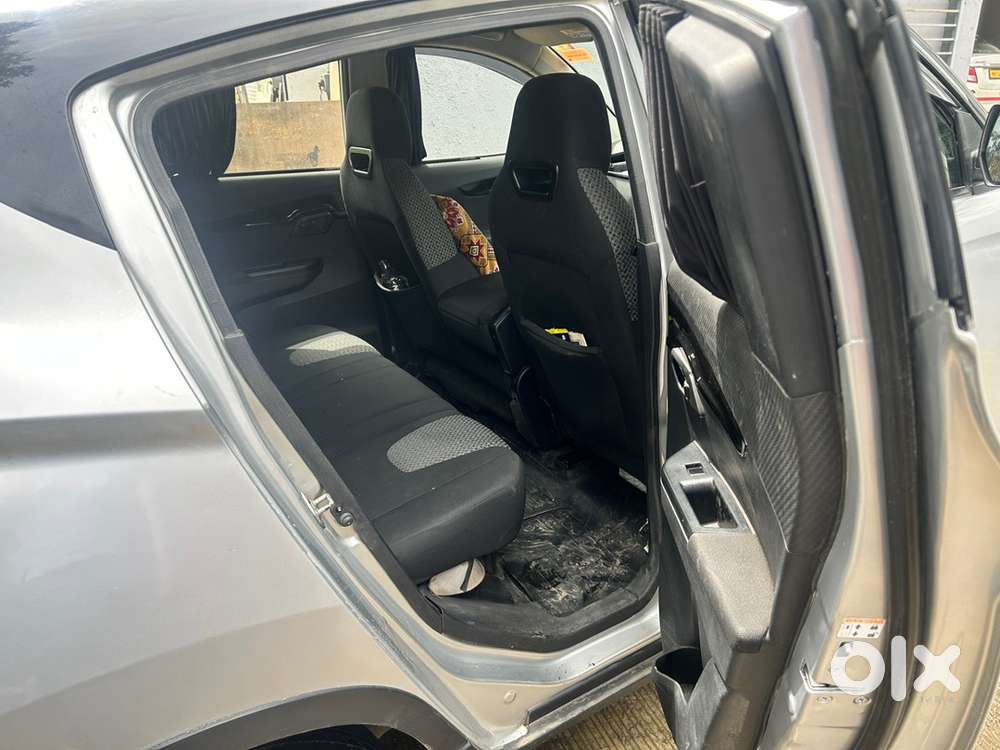 Mahindra Kuv 100 2017 Diesel Well Maintained