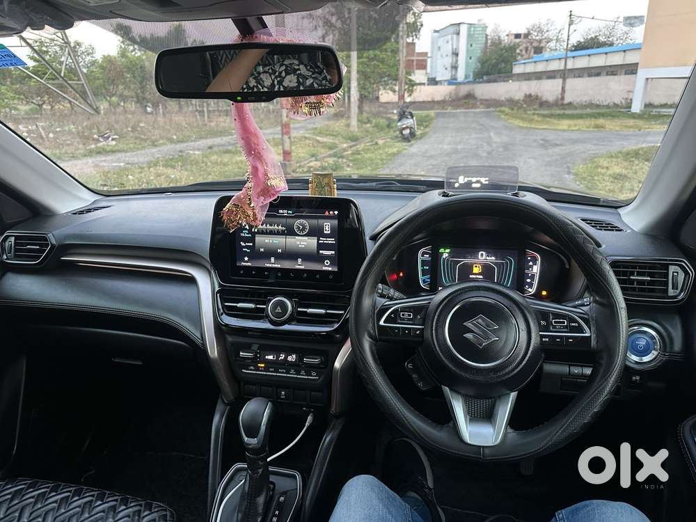 Maruti Suzuki Grand Vitara 1.5 Alpha Plus Intelligent Hybrid Ecvt, 2..