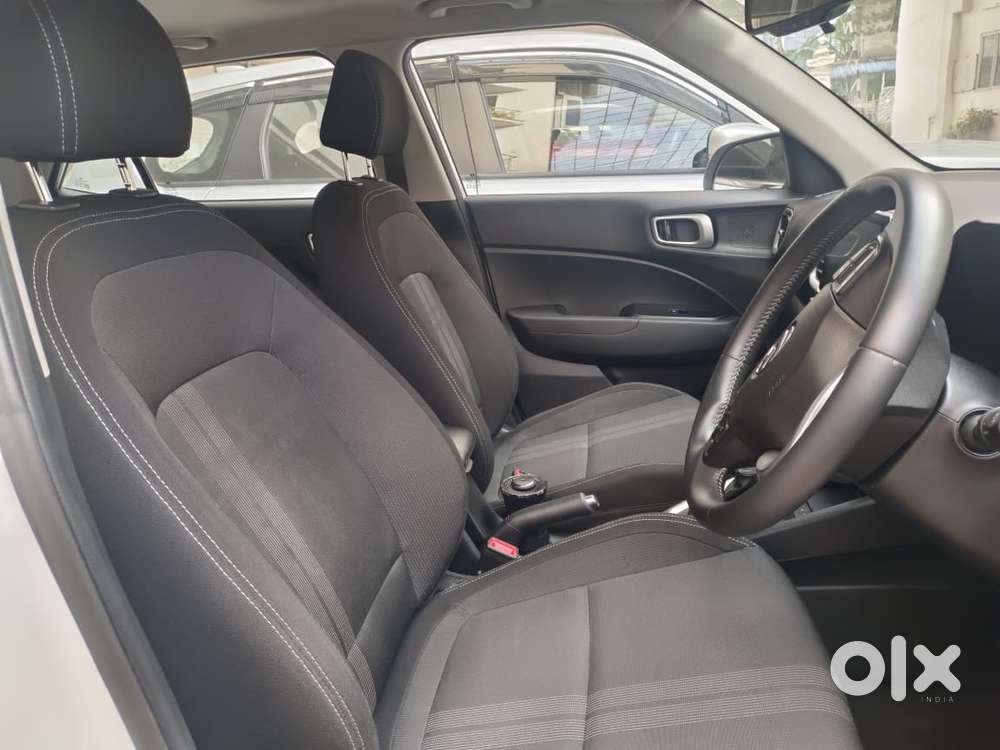 Hyundai Venue Sx Plus Turbo Dct, 2019, Petrol