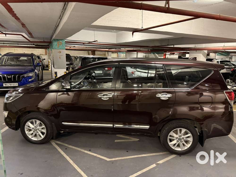 Toyota Innova Crysta 2.4 V 8 Str, 2017, Diesel