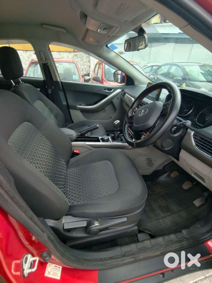 Tata Nexon 1.2 Revotron Xz Plus (s), 2019, Petrol