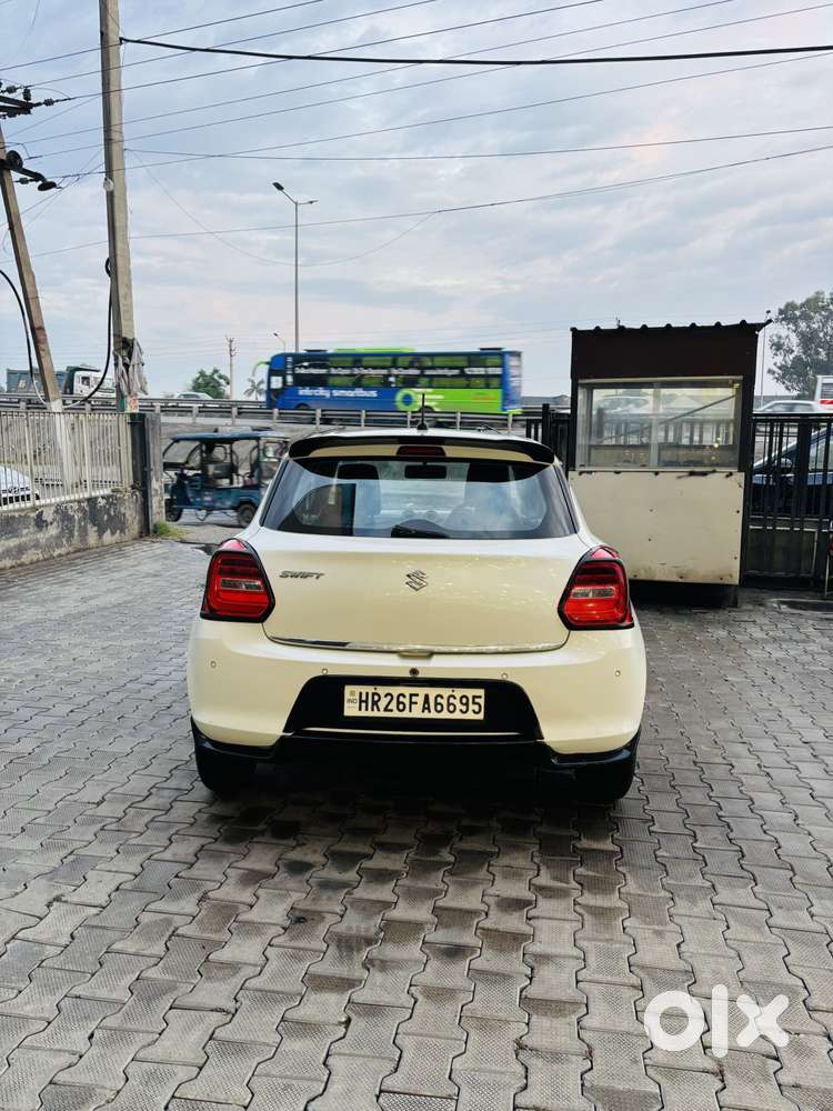 Maruti Suzuki Swift 1.2 Vxi (o), 2023, Petrol