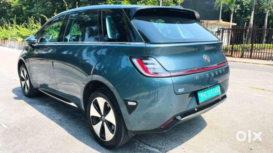 Mg Windsor Ev Essence, 2024, Electric