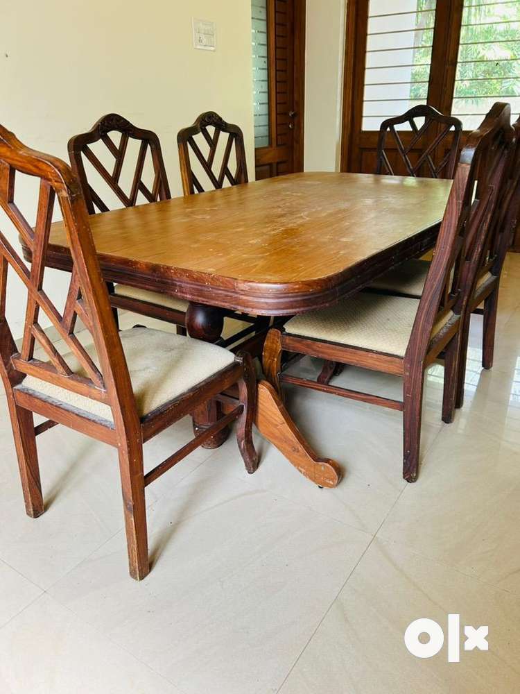 Table and chairs discount for sale olx