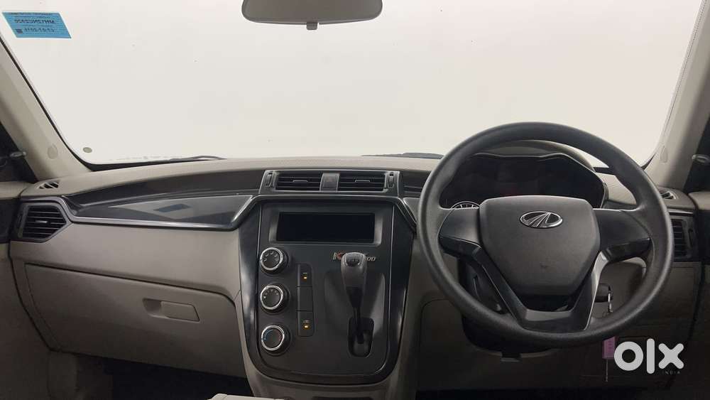 Mahindra Kuv 100 2016-2017 Mfalcon G80 K4 5str, 2016, Petrol