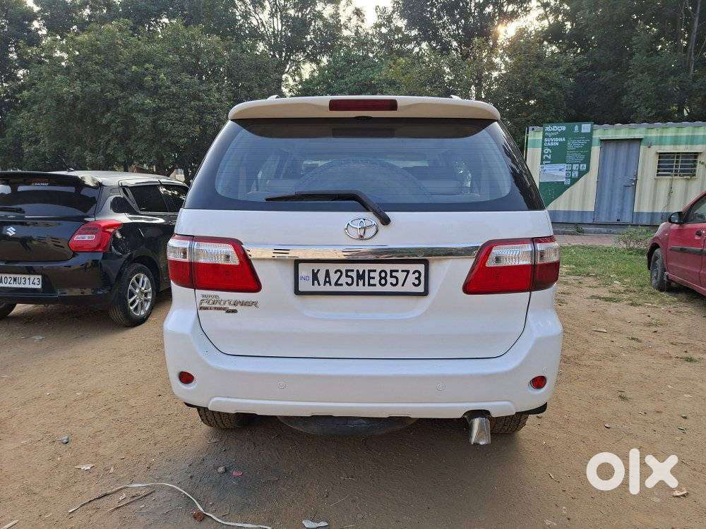 Toyota Fortuner 3.0 4x4 Manual, 2012