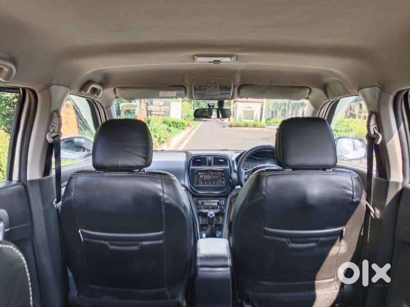 Maruti Suzuki Brezza Zdi+ Dual Tone, 2017, Diesel