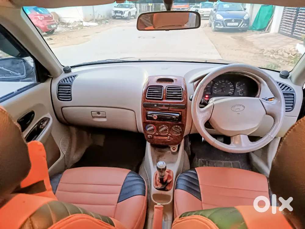 Accent Executive 2011 Single Hand