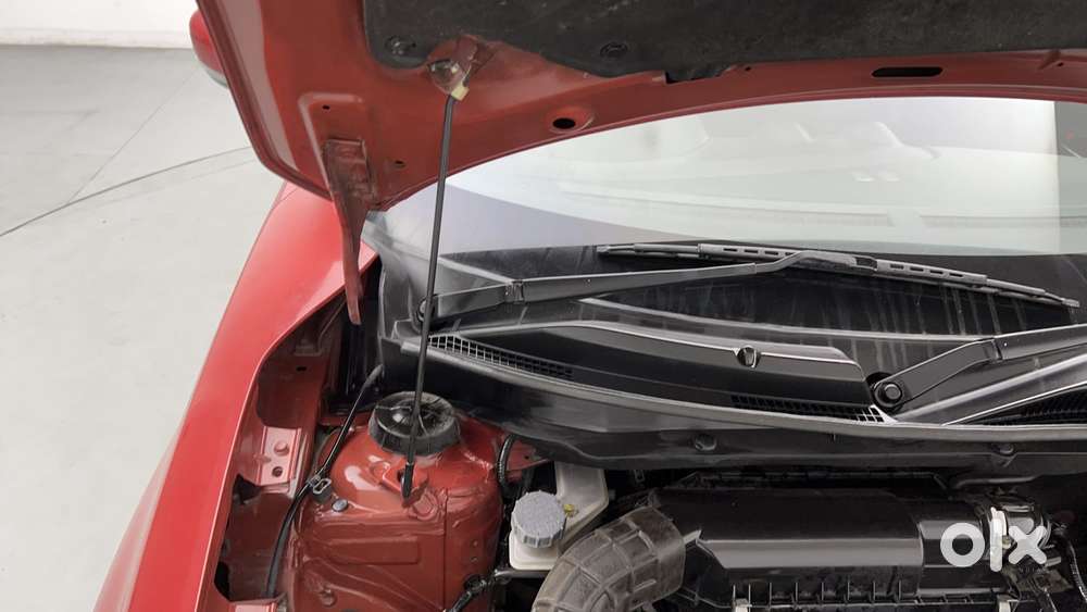 Maruti Suzuki Swift Amt Zxi, 2018, Petrol