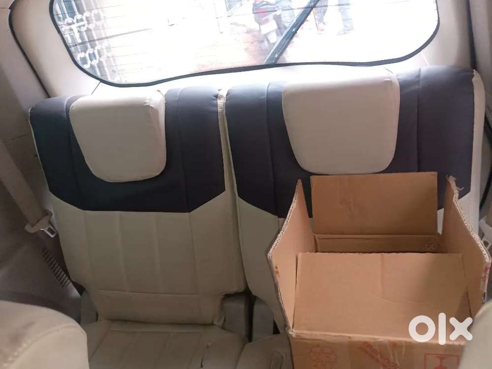 Mahindra Xuv500 2wd 2017
