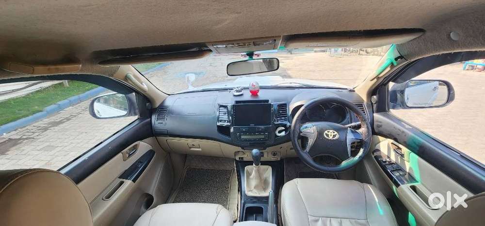 Toyota Fortuner 3.0 4x2 Mt, 2012, Diesel