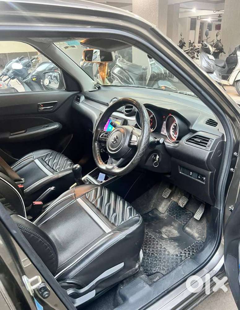 Maruti Suzuki Swift Vxi + Manual, 2022, Petrol