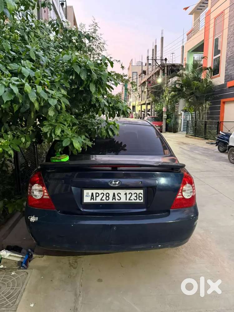 Hyundai Elantra 2006 Petrol 140000 Km Driven
