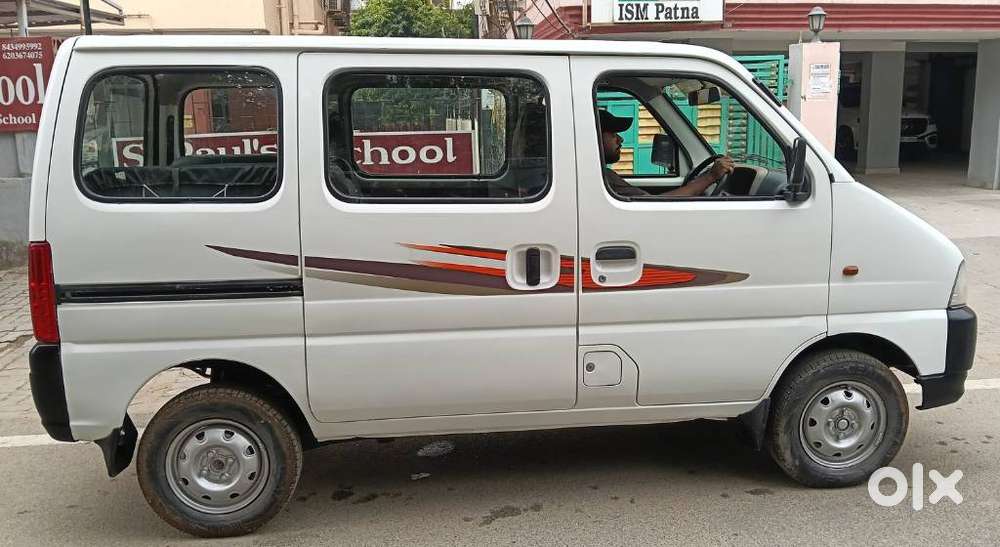 Maruti Suzuki Eeco 5 Seater Ac, 2016, Petrol