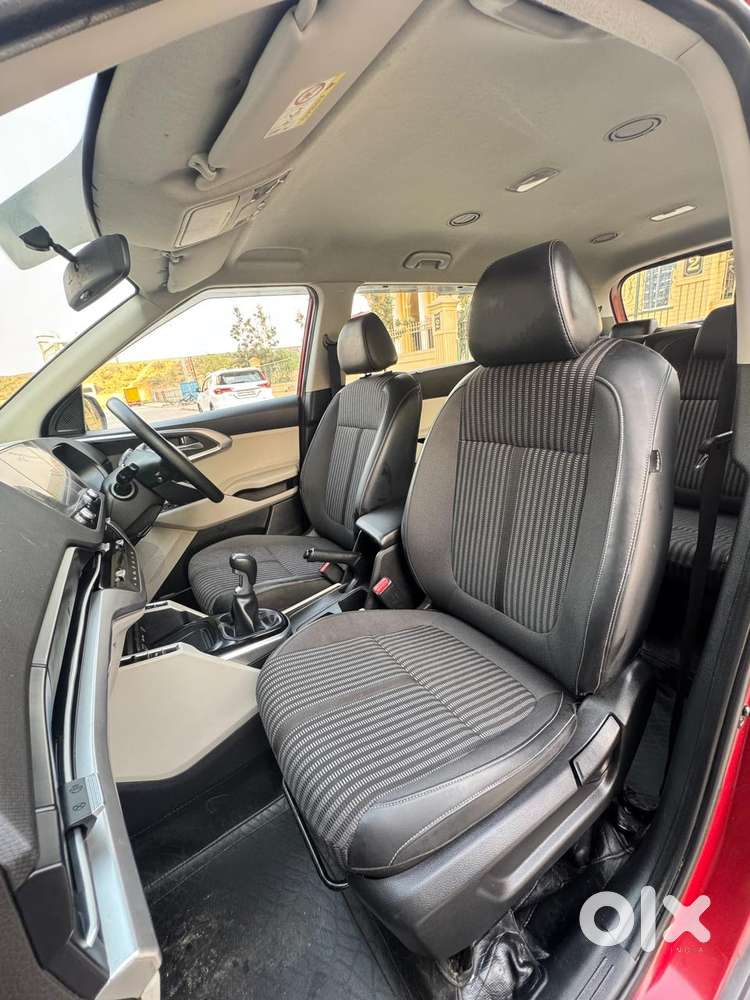 Kia Carens 1.4 Prestige Plus Turbo 7 Str, 2022, Petrol