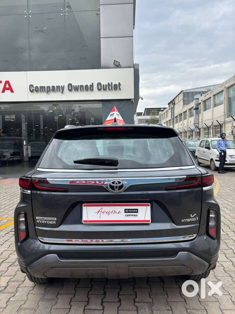 Toyota Urban Cruiser Hyryder 1.5 V Hybrid, 2024, Petrol