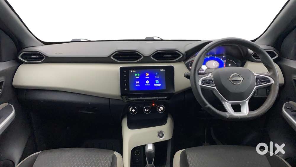 Nissan Magnite 1.0 Xv, 2022, Petrol