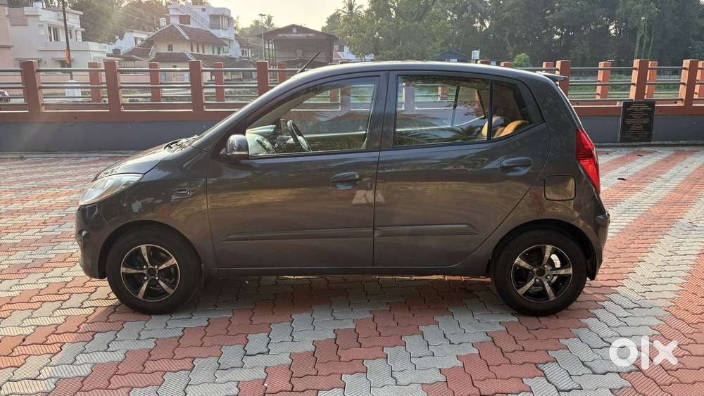 Hyundai I10 Sportz 1.2 Automatic Kappa2, 2011, Petrol