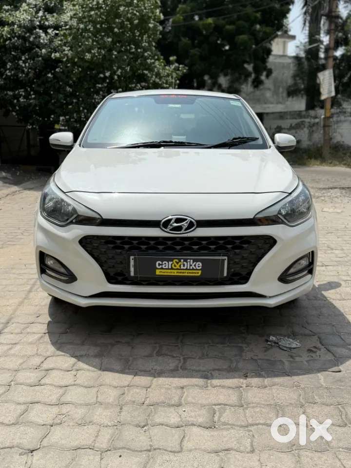 Hyundai Elite I20 [ ] 1.4 Sportz Crdi, 2018, Diesel