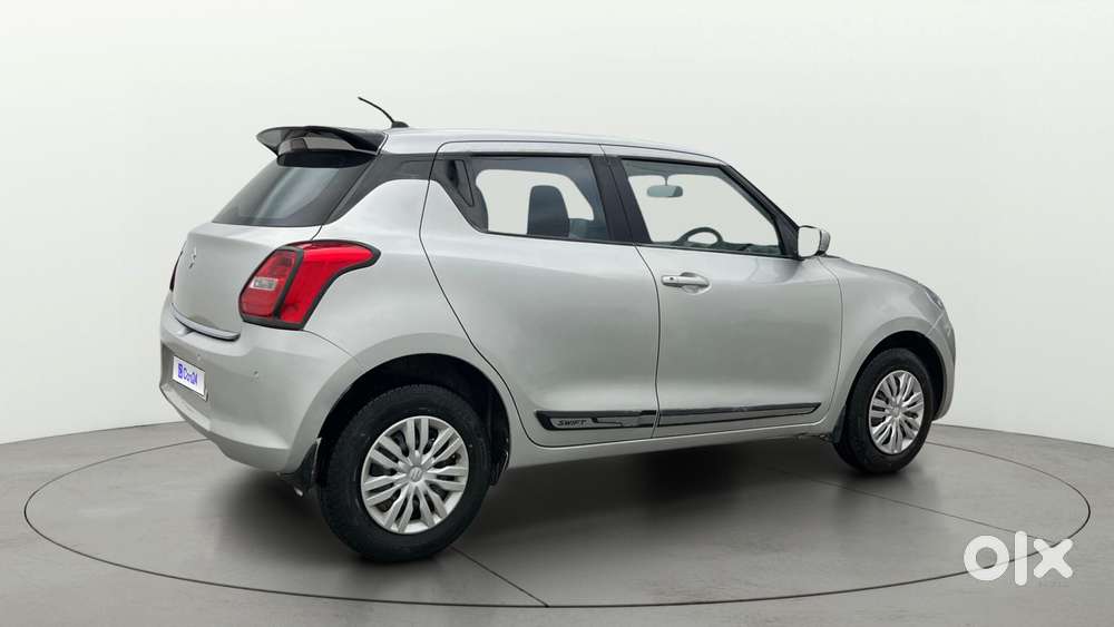 Maruti Suzuki Swift VXI, 2021, Petrol