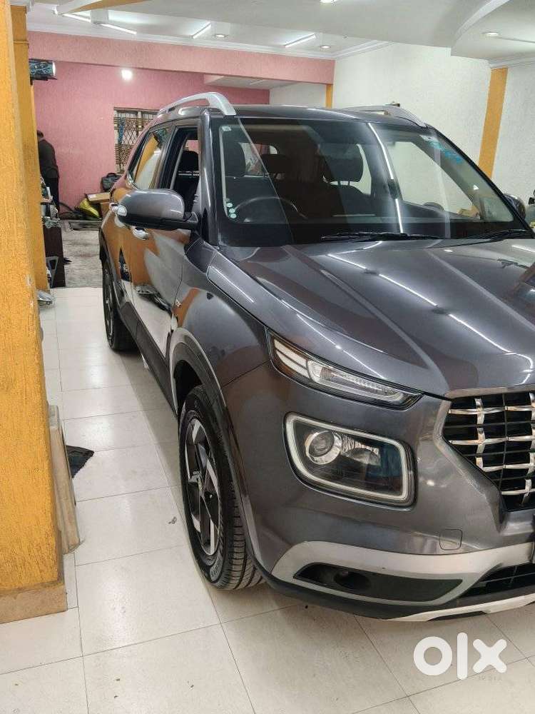 Hyundai Venue 1.0 Sx Turbo Dct, 2019, Petrol