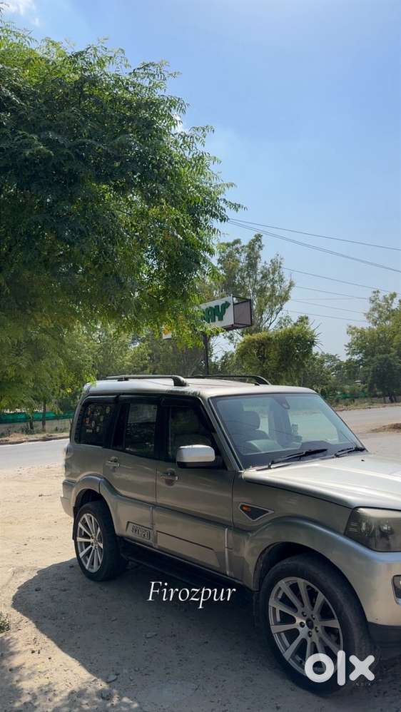 Mahindra Scorpio Diesel 2015 Year