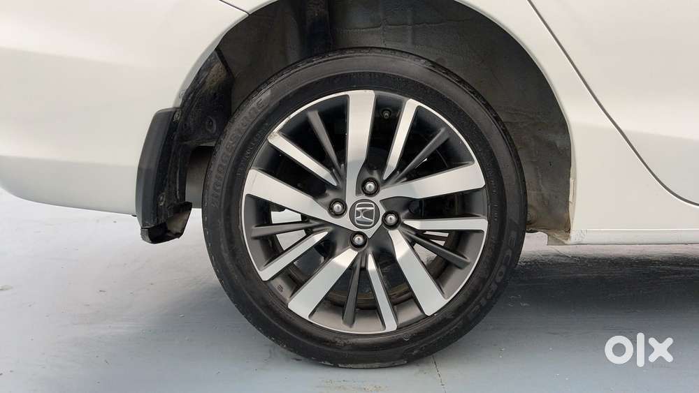 Honda City 1.5 Zx I-vtec Mt, 2023, Petrol