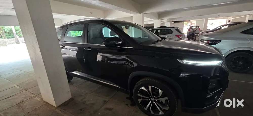 Mg Hector 2025 Petrol 4000 Km Driven