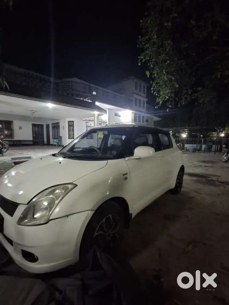 Maruti Suzuki Swift Diesel 130000 Km Driven