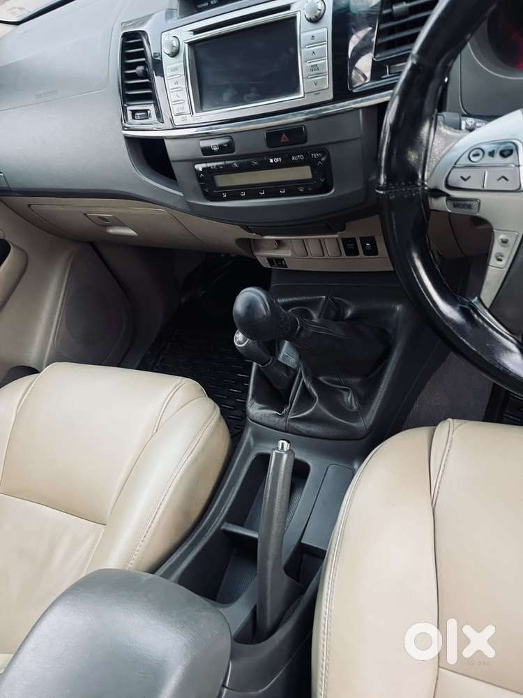Toyota Fortuner 4x4 Mt, 2012, Diesel