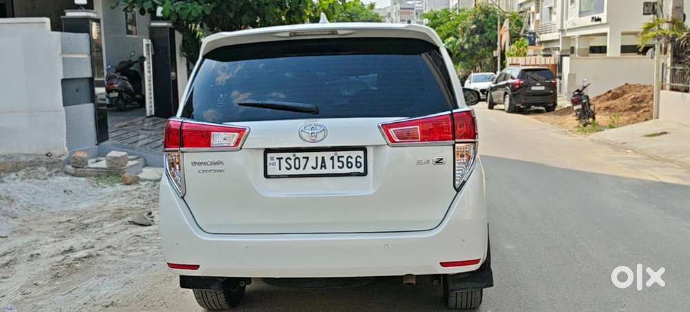 Toyota Innova Crysta 2.5z, 2022, Diesel
