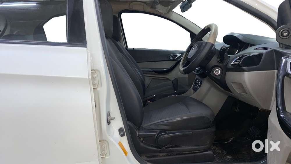 Tata Tiago 1.2 Revotron Xza, 2018, Petrol