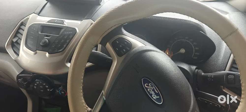 We'll Maintained:ford Ecosport 2013 Petrol