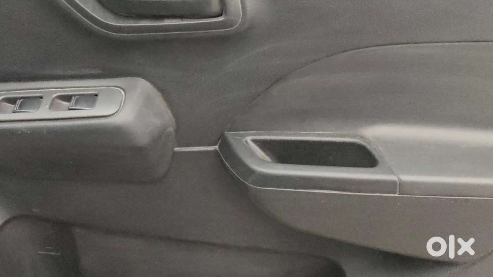 Maruti Suzuki Swift 2011-2014 Lxi, 2013, Petrol