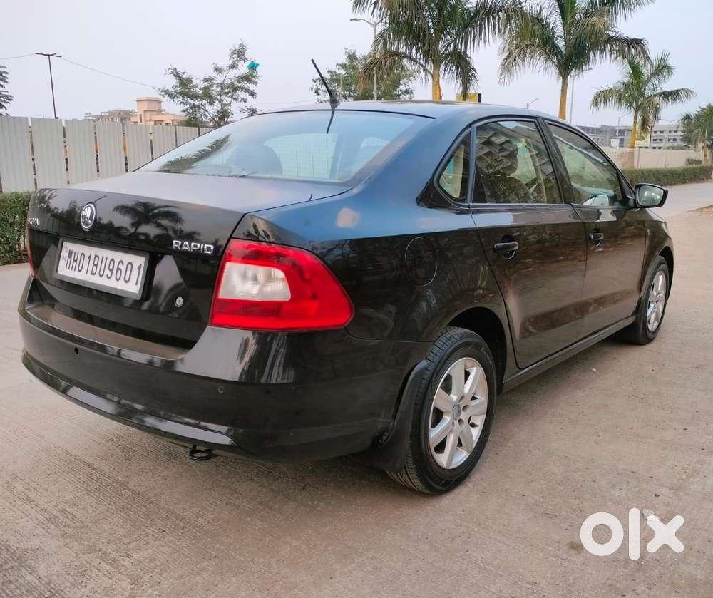 Skoda Rapid Ambition 1.6 Tdi Cr Manual Plus, 2015, Diesel