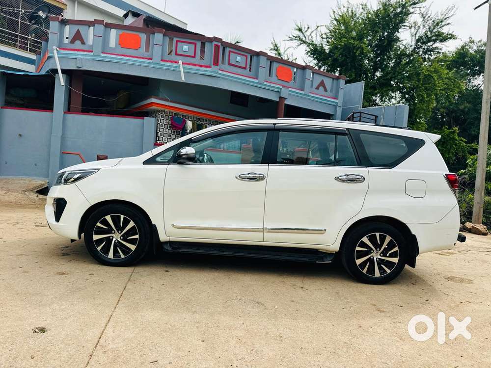 Toyota Innova Crysta 2.4 Z 7 Str, 2021, Diesel