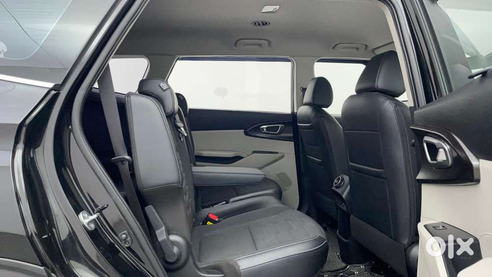 Kia Carens Clavis Htk, 2025, Petrol