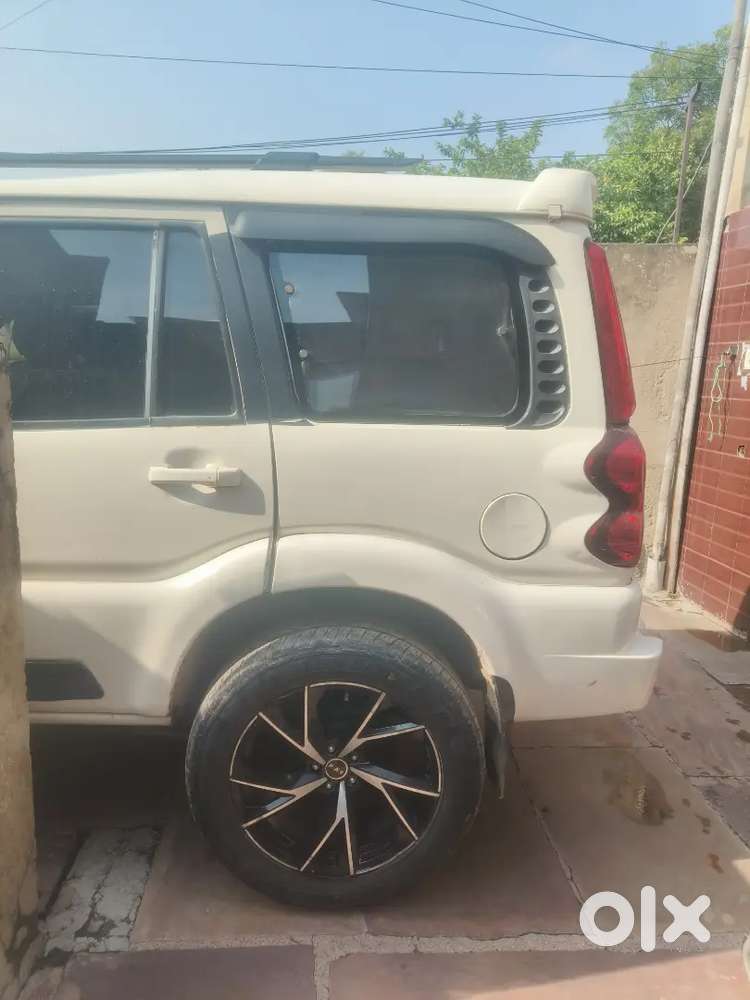 Mahindra Scorpio Diesel 2012