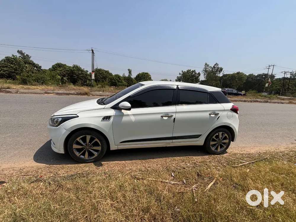 Hyundai Elite I20 2015 Petrol 88000 Km Driven