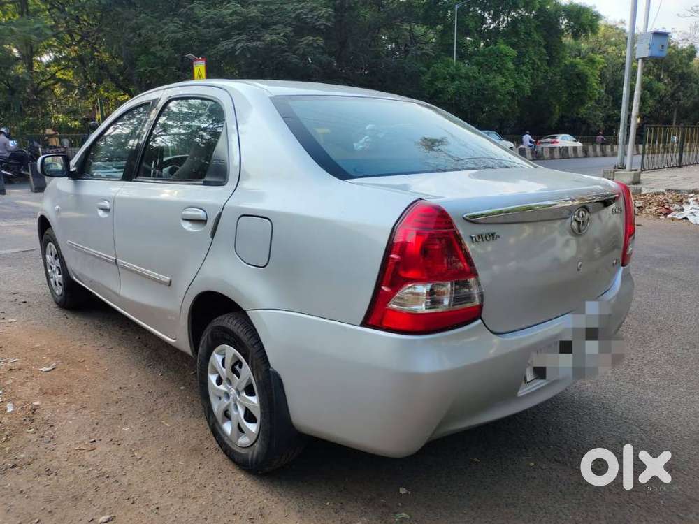 Toyota Etios 2010-2012 G, 2011, Petrol