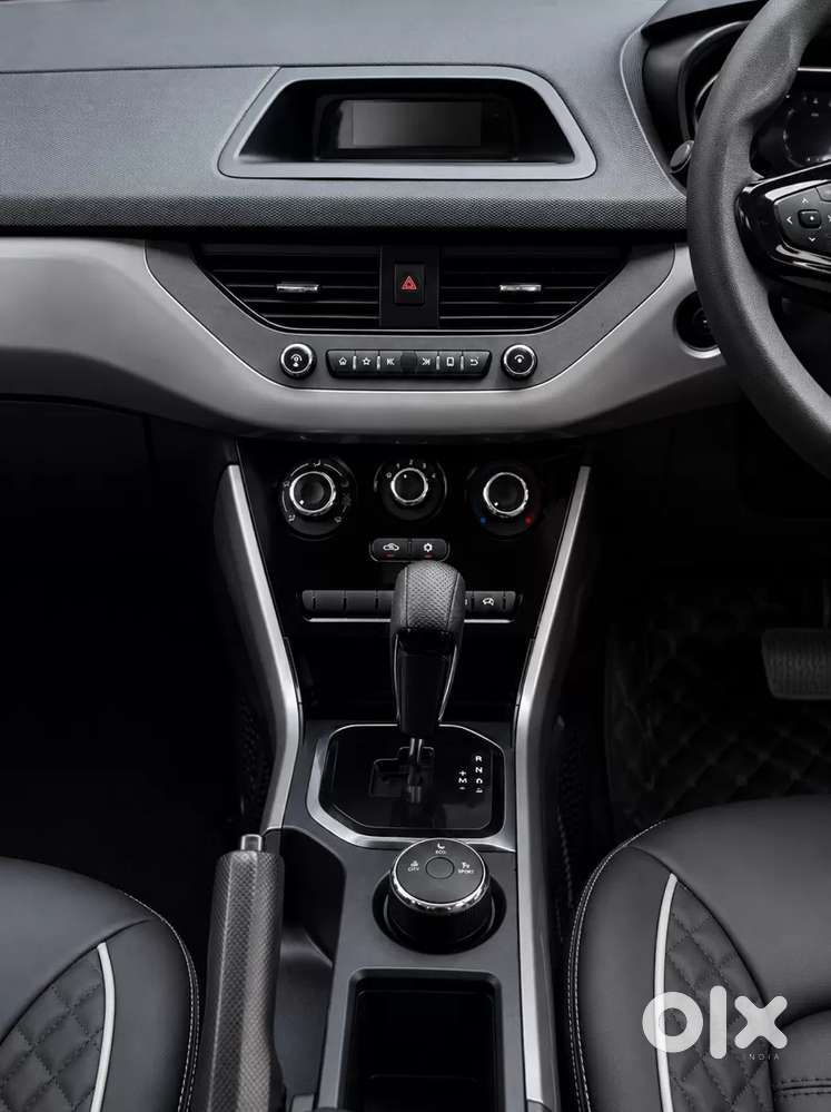 Tata Nexon 1.2 Revotron Xma Amt (s), 2022, Petrol