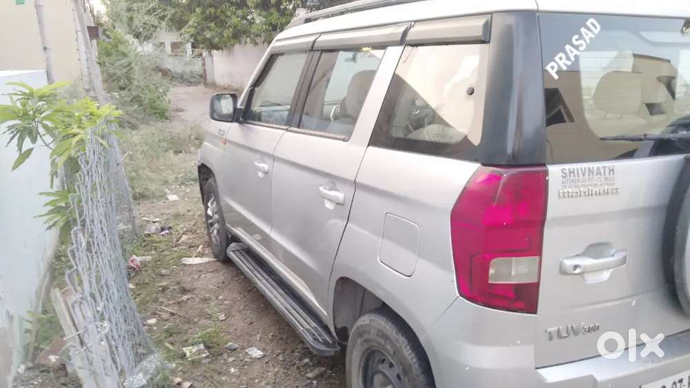 Mahindra Tuv 300 2018