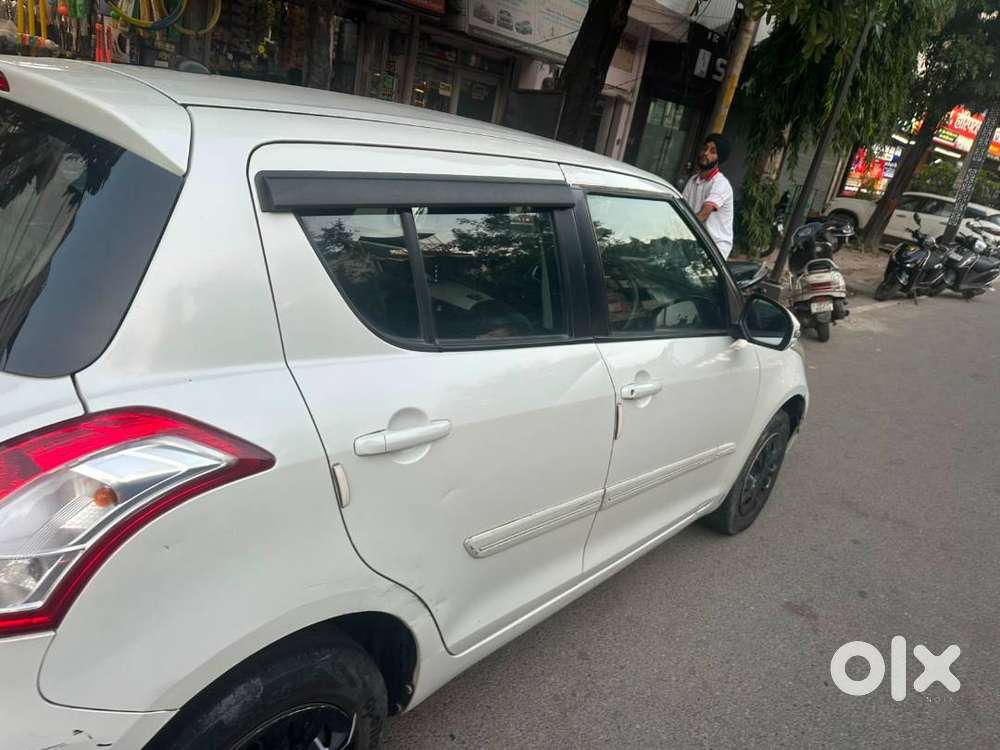 Maruti Suzuki Swift 2015