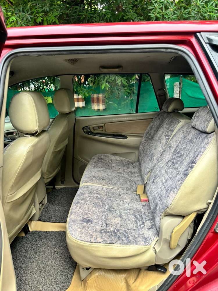 Toyota Innova 2.5 Manual 2011