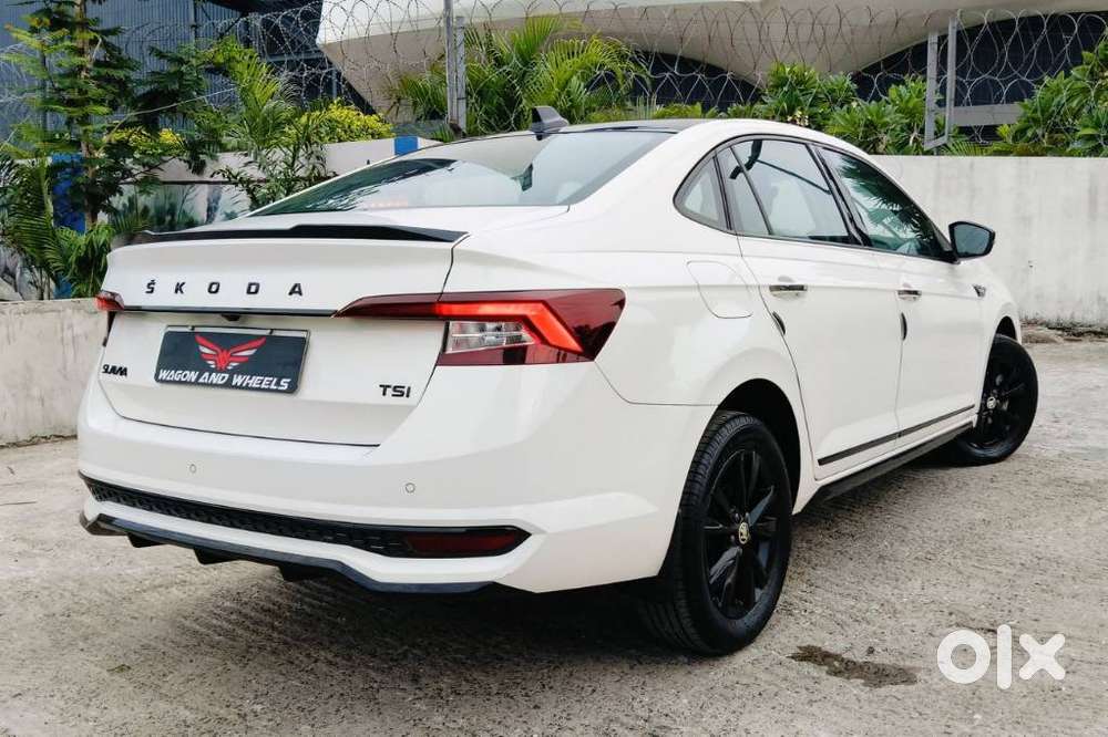 Skoda Slavia, 2025, Petrol