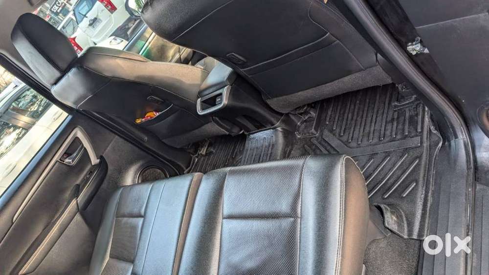 Toyota Fortuner 3.0 Sportivo 4x2 Mt, 2023, Diesel