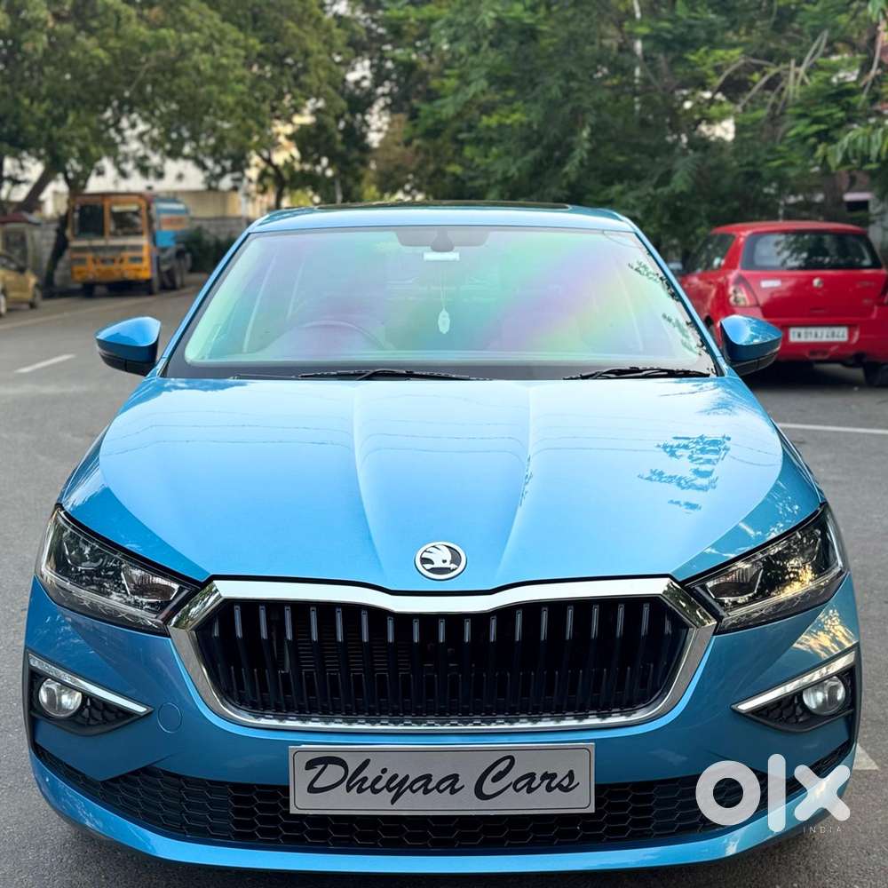 Skoda Slavia 1.0 Tsi Style At, 2023, Petrol