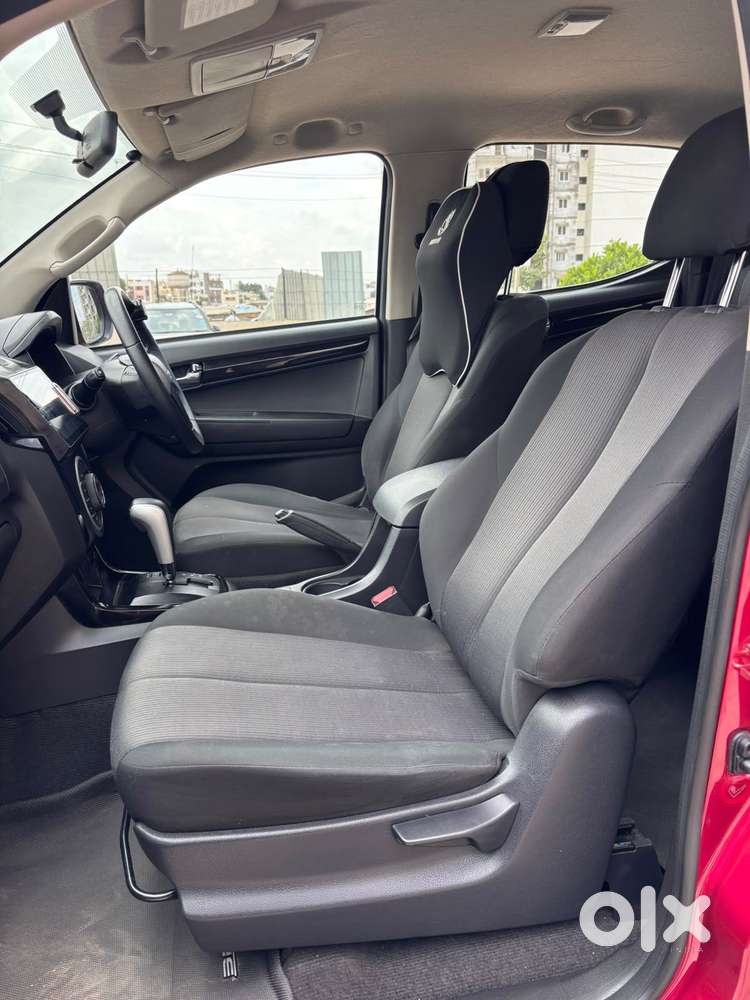 Isuzu D-max V-cross Standard, 2021, Diesel