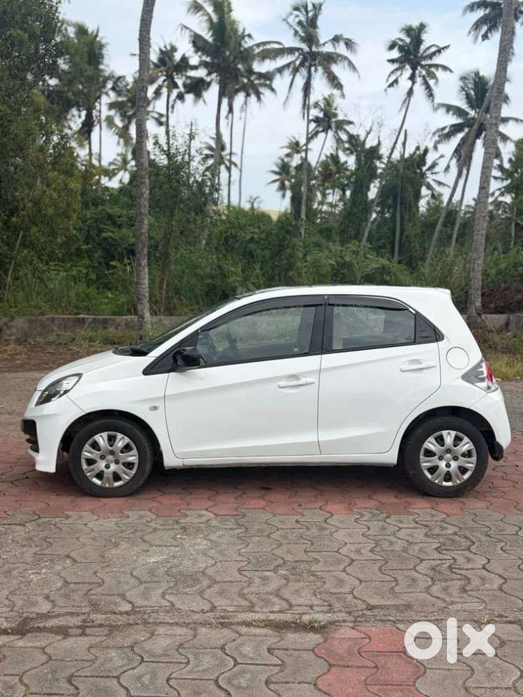Honda Brio S Mt, 2014, Petrol